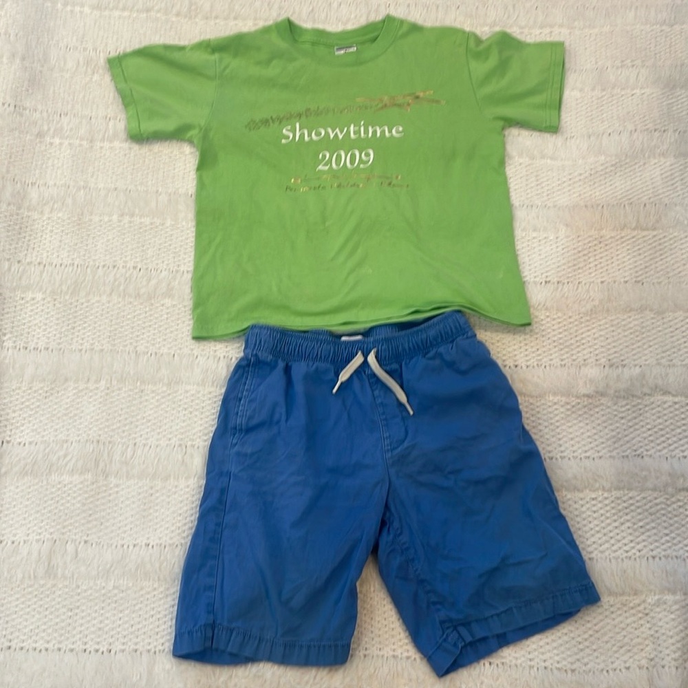 Old Navy blue shorts 100% cotton elastic waist pockets green T shirt boy 10 12 M
